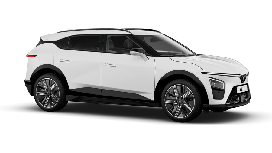 VinFast VF 7 Plus - Trần kính toàn cảnh